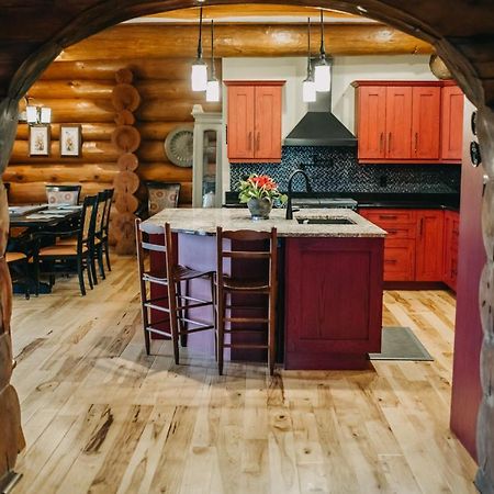 The Lodge At Lakeshore Belle River 외부 사진