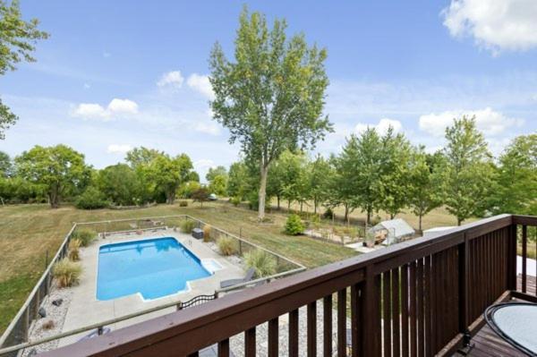 The Lodge At Lakeshore Belle River 외부 사진