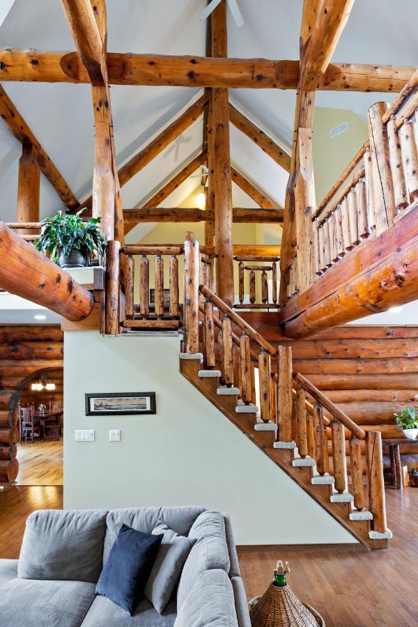 The Lodge At Lakeshore Belle River 외부 사진